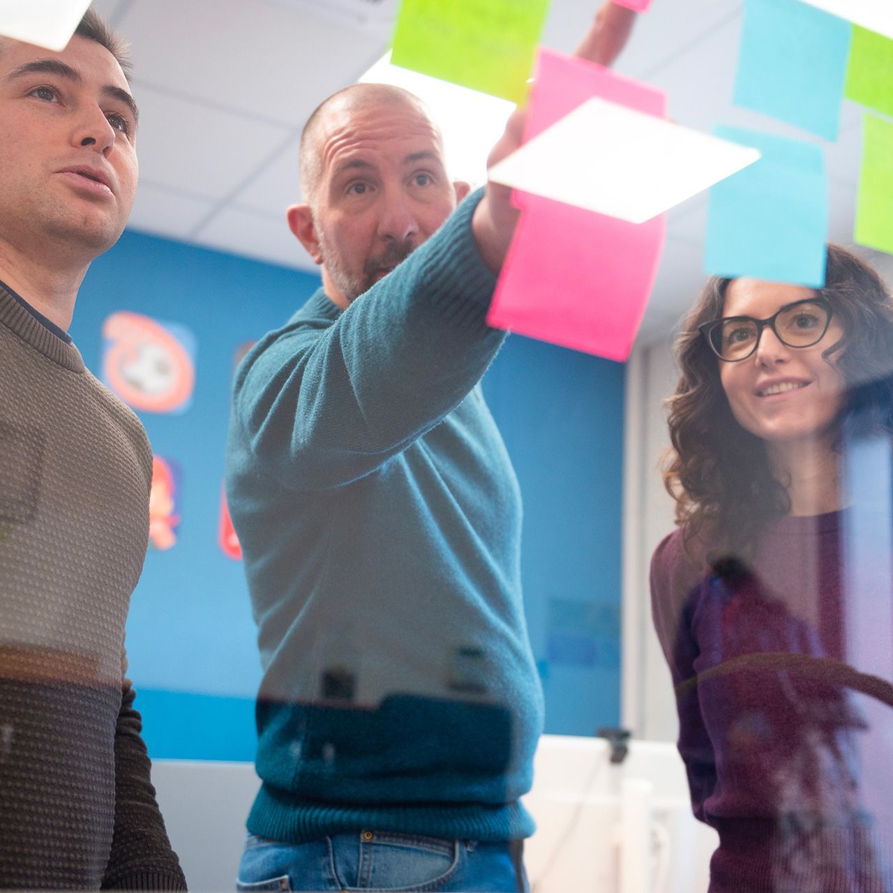Workshop di design thinking con post-it