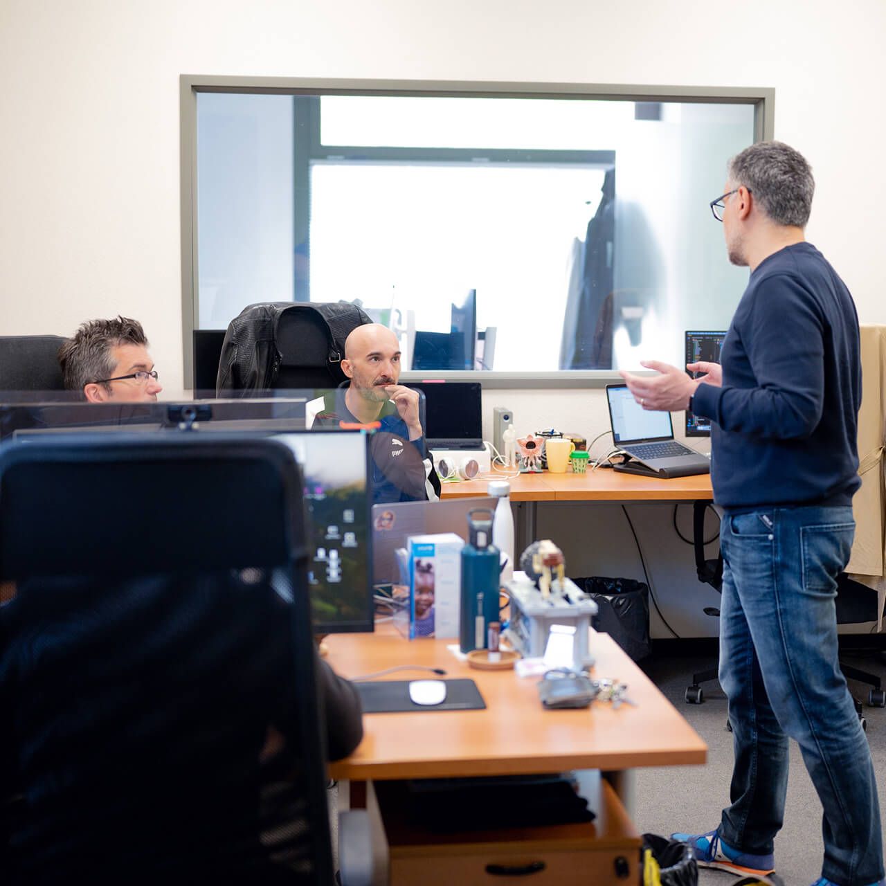 Team a lavoro in ufficio